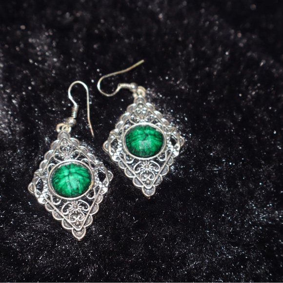 Statement Jewelry Set - Picture 6 of 7